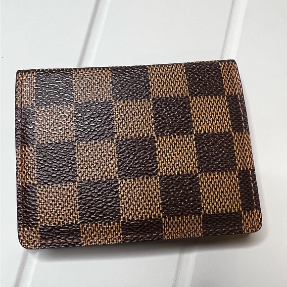 LOUIS VUITTON Damier Ebene Ludlow Wallet - Picture 3 of 7